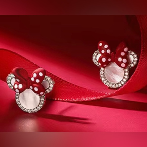 Jewelry - NWT Adorable cartoon Mouse Stud Earrings